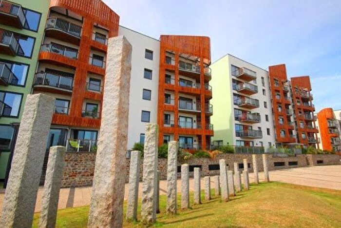 2 Bedroom Flat To Rent In Argentia Place, Bristol, BS20