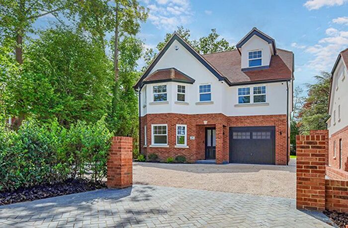 5 Bedroom Property To Rent In Priests Lane, Shenfield, Brentwood, CM15