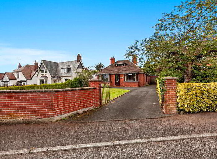 3 Bedroom Detached Bungalows For Sale In Whitehouse Park, Newtownabbey, BT37