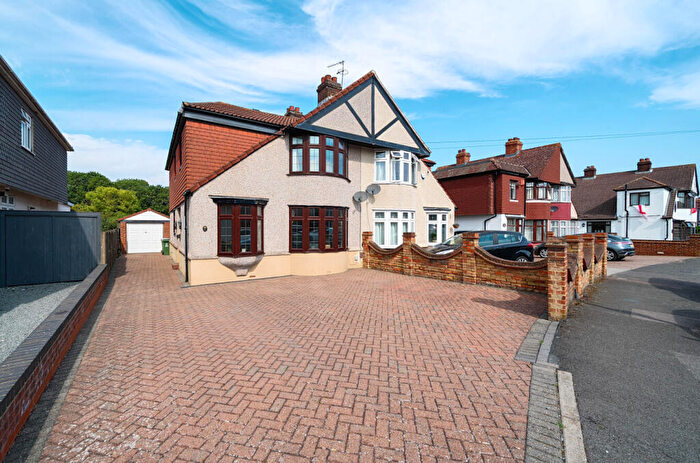 4 Bedroom House For Sale In Pelham Road, Bexleyheath, Kent, DA7