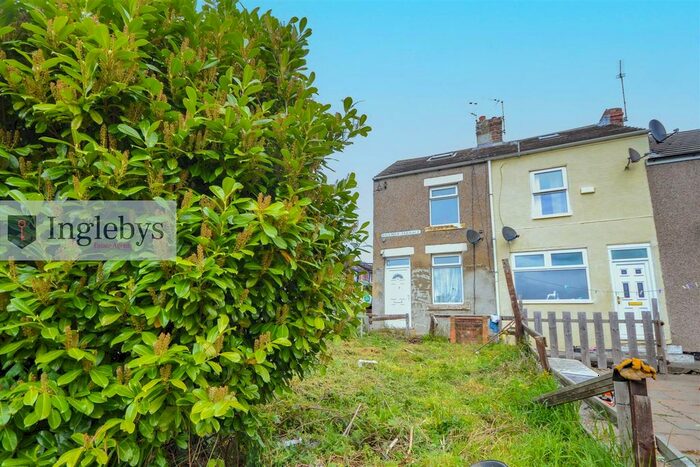3 Bedroom End Of Terrace House To Rent In Railway Terrace, Loftus, Saltburn-By-The-Sea, TS13