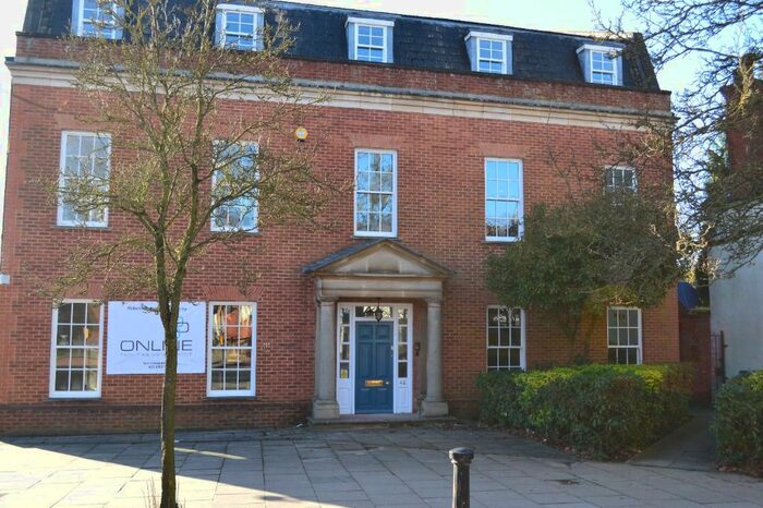 1 Bedroom Flat To Rent In Broad Street, Wokingham, RG40