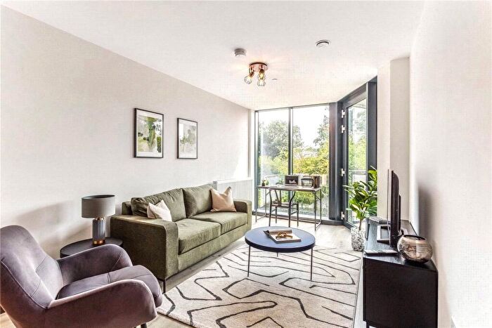 2 Bedroom Apartment For Sale In Dylon Riverside, Purbeck Gardens, London, SE26