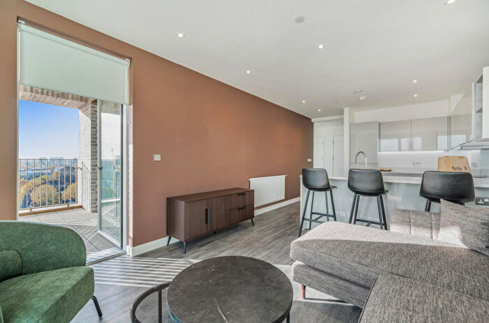 1 Bedroom Apartment To Rent In Thurlow Street, London, SE17