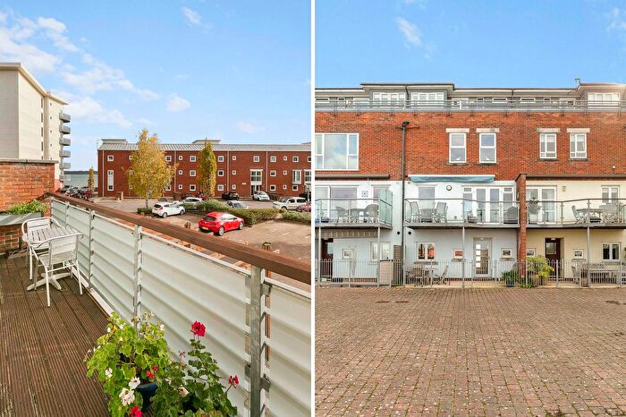 4 Bedroom Terraced House For Sale In Davidson Close, Hythe, SO45