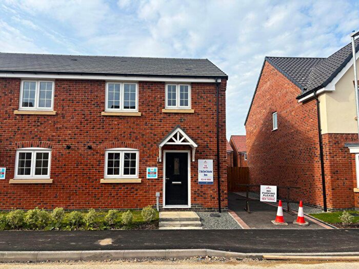 3 Bedroom House To Rent In Falcon Avenue, Deeping St Nicholas, PE11