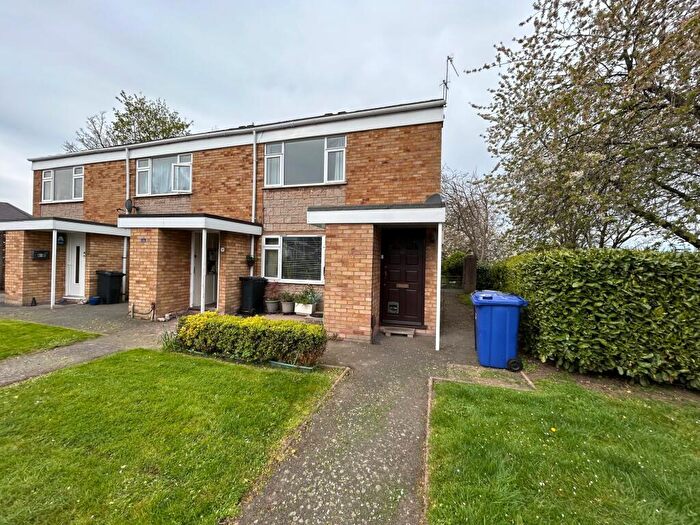 1 Bedroom Apartment To Rent In Pippin Avenue, Halesowen, West Midlands, B63