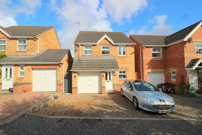 3 Bedroom Detached House To Rent In Woodland View, Shildon, DL4