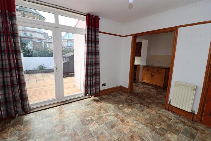 3 Bedroom End Of Terrace House For Sale In Broadfield Road, Barnstaple, EX32