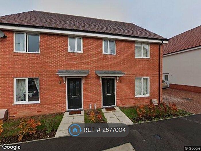 3 Bedroom Semi Detached House To Rent In Baldock Road, Canterbury, CT1