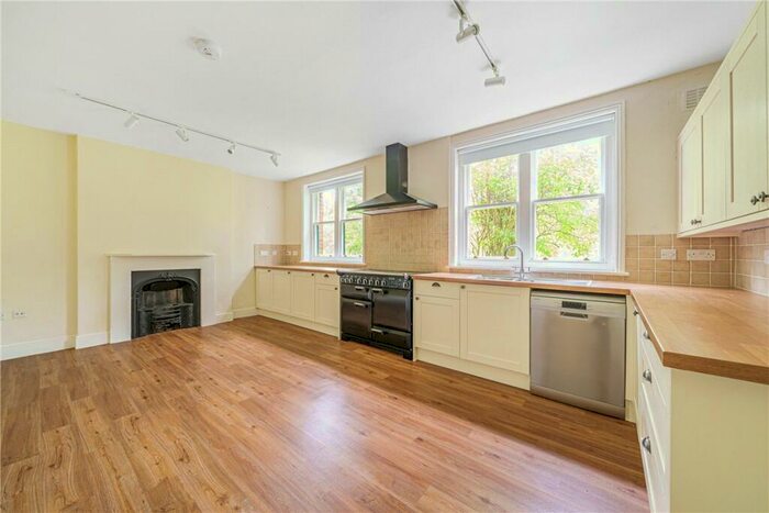 5 Bedroom Detached House For Sale In Leckford, Stockbridge, Hampshire, SO20