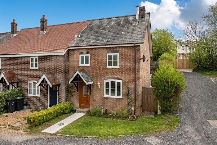 3 Bedroom End Of Terrace House For Sale In Cattistock Road, Maiden Newton, Dorchester, DT2