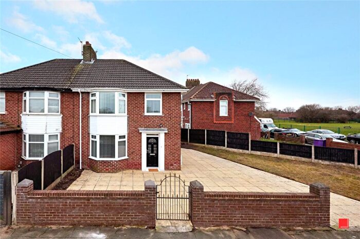 3 Bedroom Semi-Detached House For Sale In Swinbrook Green, Liverpool, Merseyside, L11