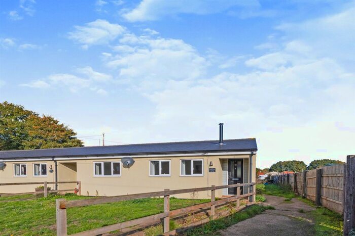 3 Bedroom Semi-Detached Bungalow For Sale In Melton Mews, Briston Road, Melton Constable, NR24
