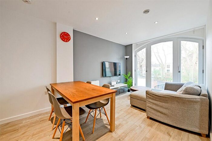 1 Bedroom Apartment To Rent In Lawford Street, Bristol, Somerset, BS2