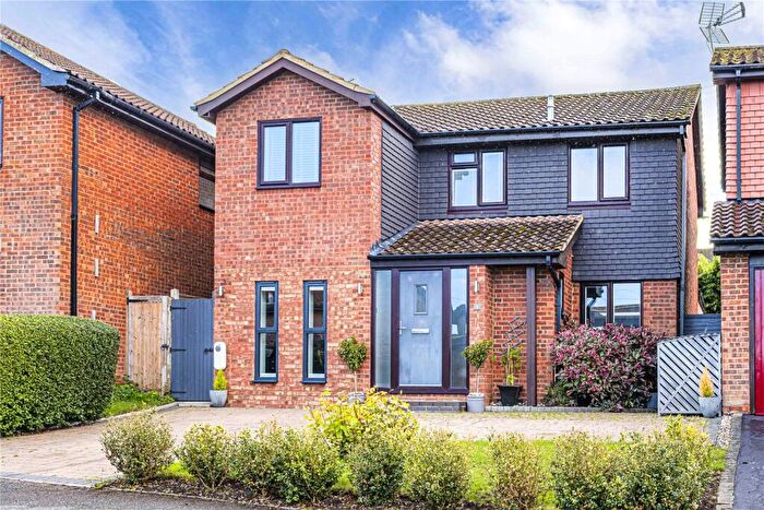 4 Bedroom Detached House For Sale In Church Hill, Cheddington, Leighton Buzzard, Buckinghamshire, LU7