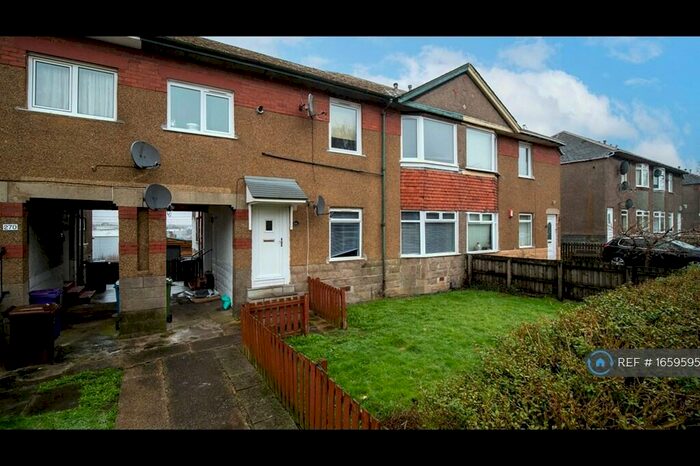 3 Bedroom Flat To Rent In Chirnside Road, Glasgow, G52