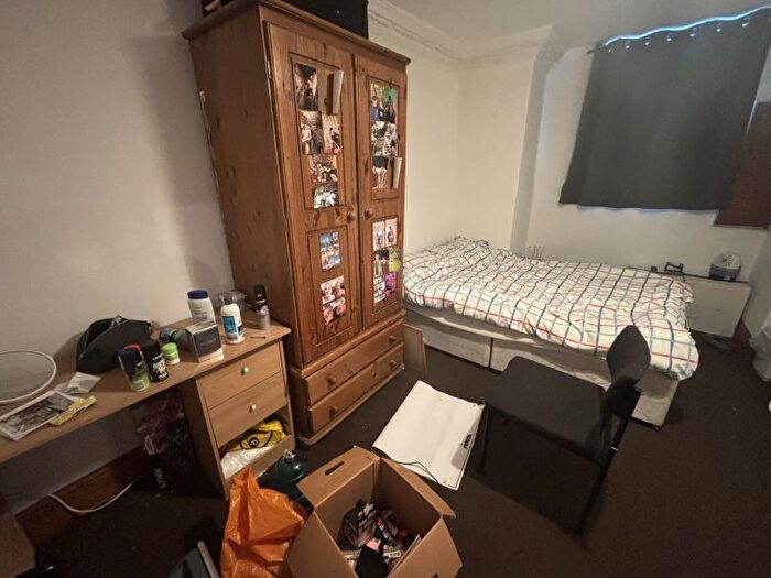 7 Bedroom Terraced House To Rent In Richmond Avenue, Hyde Park, Leeds, LS6