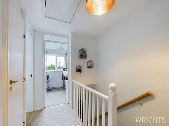 3 Bedroom Terraced House For Sale In Bull Stag Green, Hatfield, AL9
