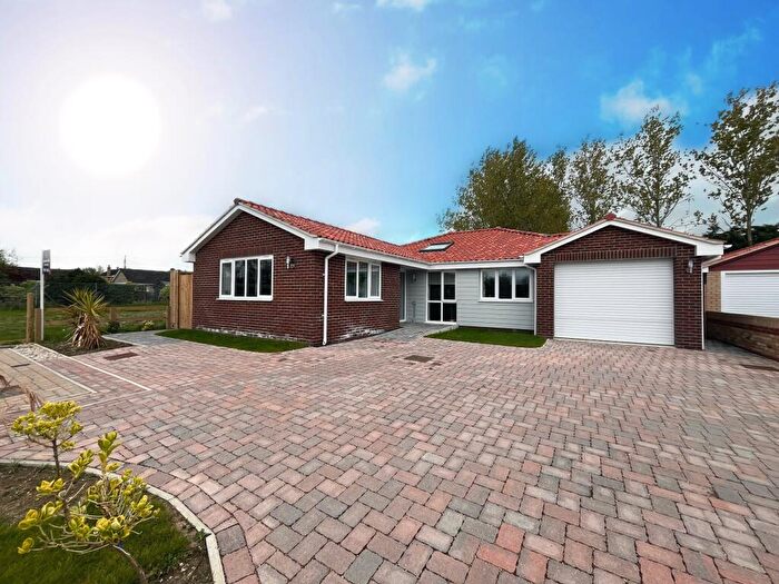 4 Bedroom Detached Bungalow For Sale In Augustine Place, Chapel Lane, Wicken, CB7