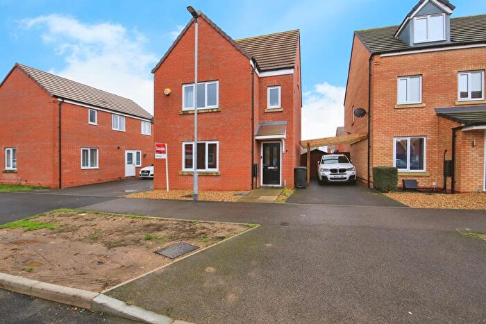 3 Bedroom Semi Detached House For Sale In Constantine Drive, Peterborough, PE2