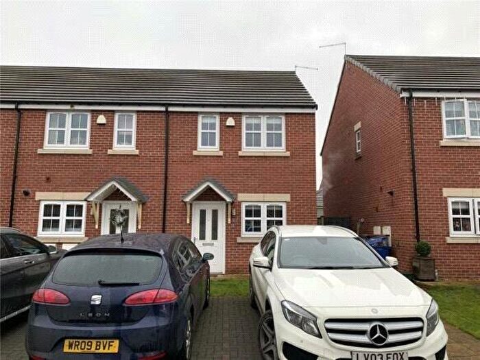 2 Bedroom Semi-Detached House To Rent In Hawk Drive, Blaxton, Doncaster, DN9