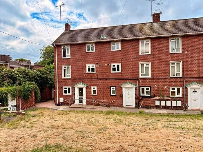 2 Bedroom Maisonette To Rent In Parr Street, Exeter, EX1