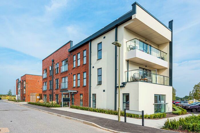 2 Bedroom Apartment To Rent In Queens House, Ambrosden, OX25