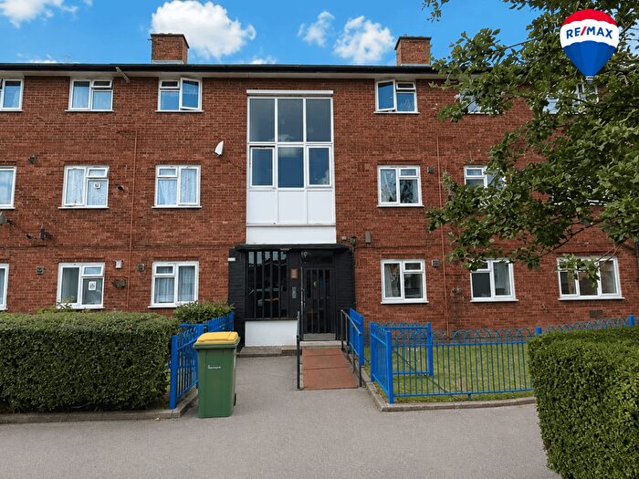 2 Bedroom Flat To Rent In Watford Road, London, E16