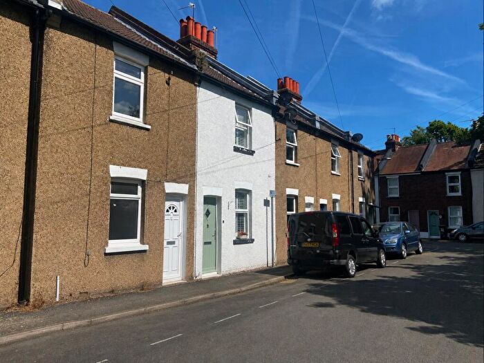 2 Bedroom Terraced House To Rent In Beaconsfield Place, Epsom, Surrey, KT17