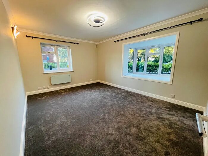 2 Bedroom Flat To Rent In Neptune Road, Harrow, HA1