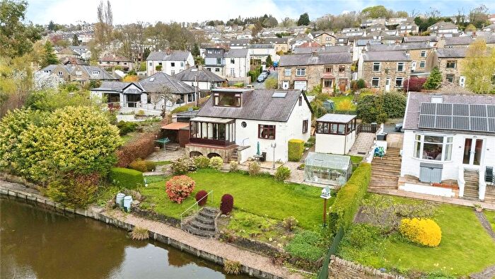 Bungalow For Sale In Daleside Road, Riddlesden, Keighley, West Yorkshire, BD20