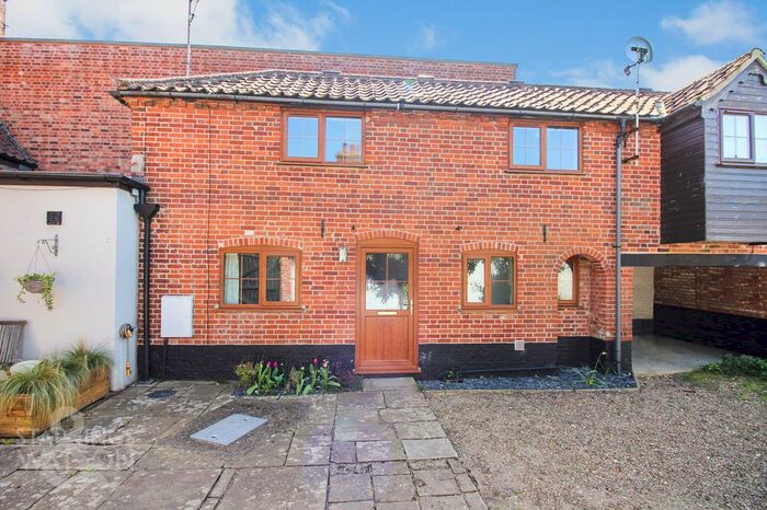 1 Bedroom Cottage To Rent In St. Marys Street, Bungay, NR35