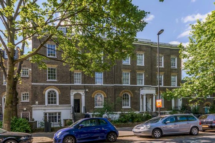 1 Bedroom Flat To Rent In Vassall Road, Oval, London, SW9