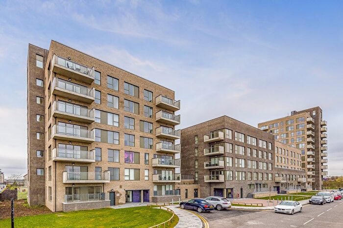 2 Bedroom Flat To Rent In Bawley Court, Magellan Boulevard, E16