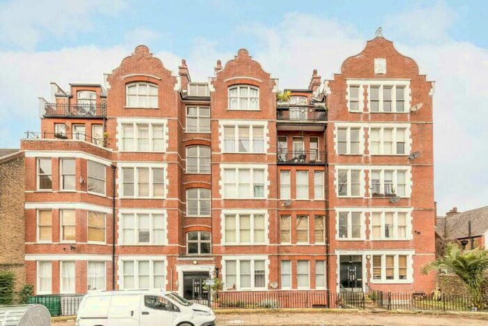 1 Bedroom Flat To Rent In Cormont Road, Camberwell, SE5