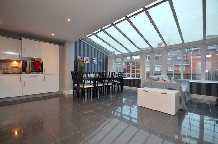 4 Bedroom Town House To Rent In Flowers Avenue, Ruislip, HA4