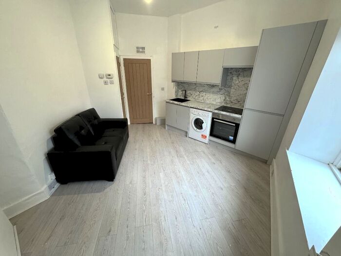 1 Bedroom Flat To Rent In Skene Street, City Centre, Aberdeen, AB10