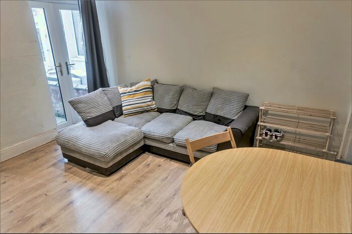 4 Bedroom Terraced House To Rent In Bolingbroke Road, Stoke, Coventry, CV3