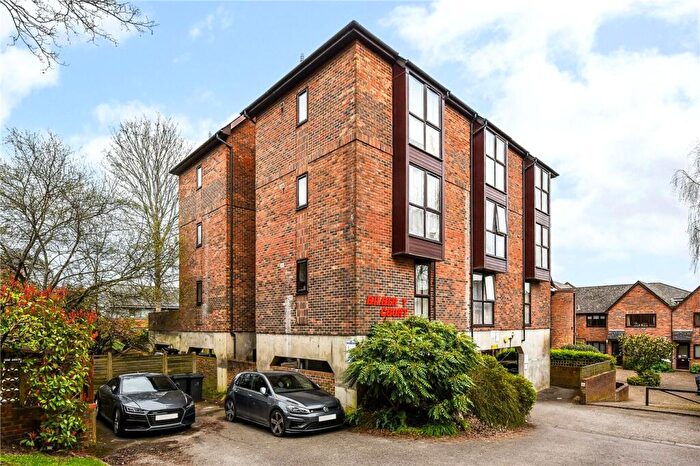 Studio To Rent In Staple Gardens, Winchester, Hampshire, SO23