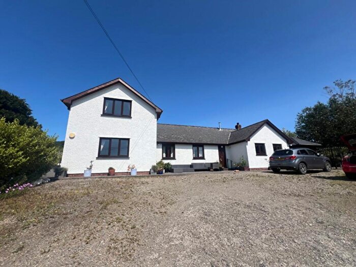5 Bedroom Smallholding For Sale In Talgarreg, Llandysul, SA44