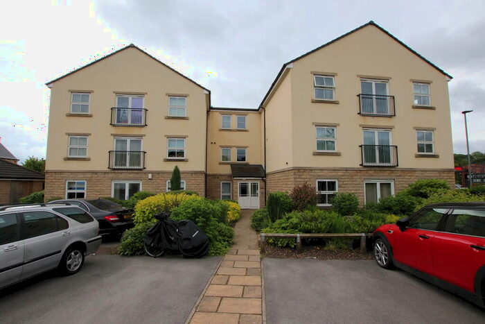 2 Bedroom Apartment To Rent In Regency House, Kings Court, Penistone, S36