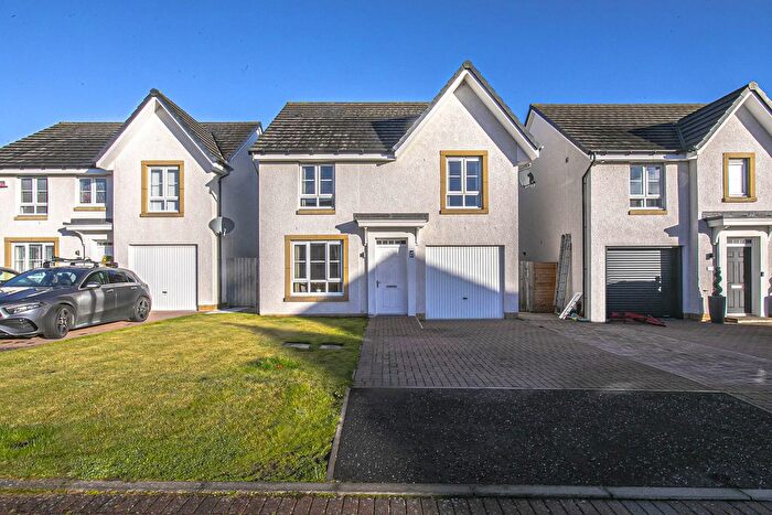 4 Bedroom Detached House For Sale In Stromness Place, Kirkcaldy, KY2