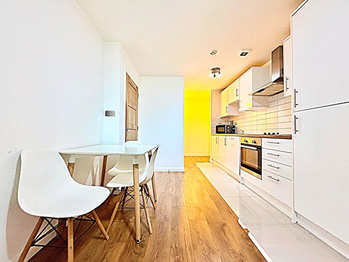 1 Bedroom Flat To Rent In South Seventh Street Milton Keynes, MK9