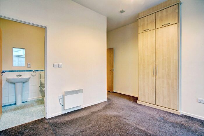 2 Bedroom Flat For Sale In Grainger Street, Newcastle Upon Tyne, Tyne And Wear, NE1