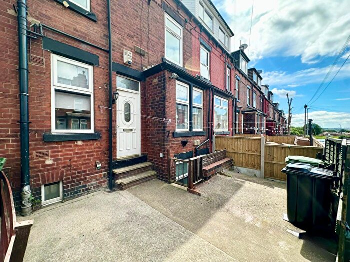 2 Bedroom Terraced House To Rent In Raincliffe Grove, Leeds, LS9