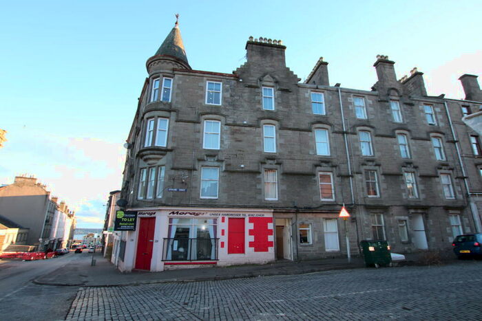 2 Bedroom Flat To Rent In Stirling Street, DD3