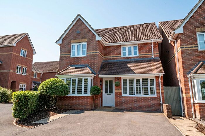 3 Bedroom Detached House For Sale In Cricklade Place, Andover, SP10