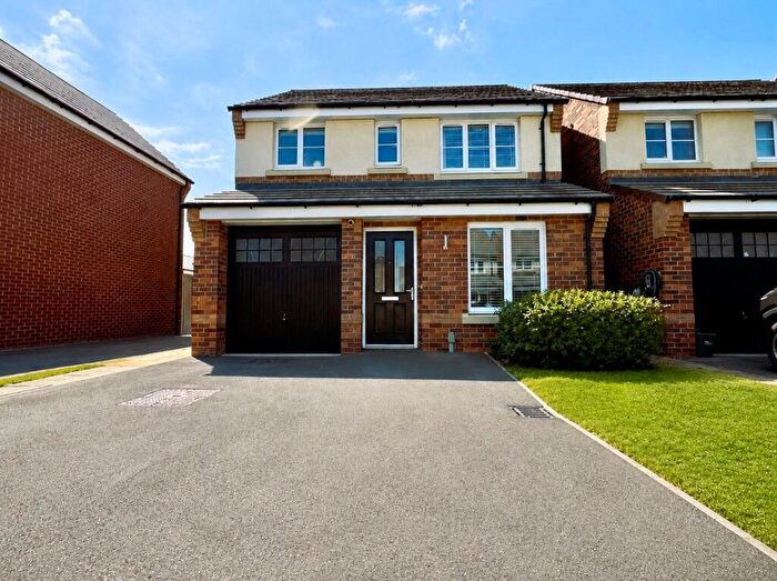 3 Bedroom Detached House For Sale In Roman Drive, Tatenhill, Burton-on-Trent, DE13