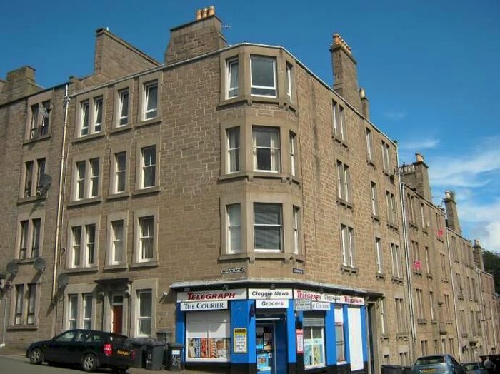 2 Bedroom Flat To Rent In Cleghorn Street, Dundee, DD2